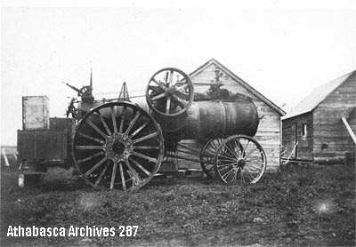 Steam Engine used for threshing
