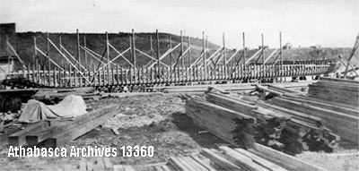 Building of the S.S Athabasca, 1912