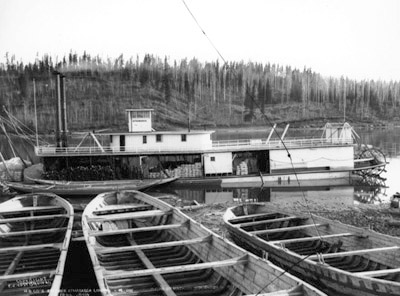 The S.S. Athabasca at Athabasca Landing.